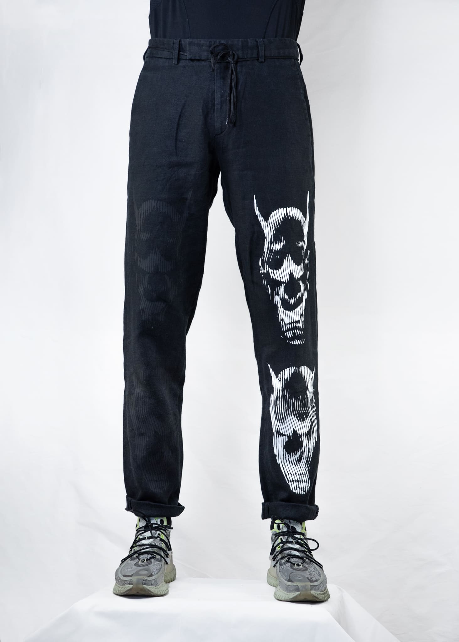 Retinattraktiv pantalon jogging noir imprimé